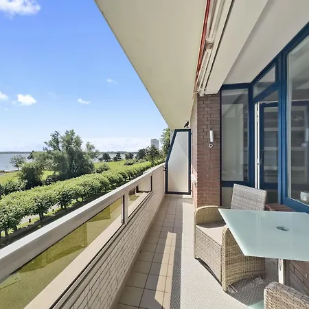 Objekt-nr 73 - - Kaiserallee *